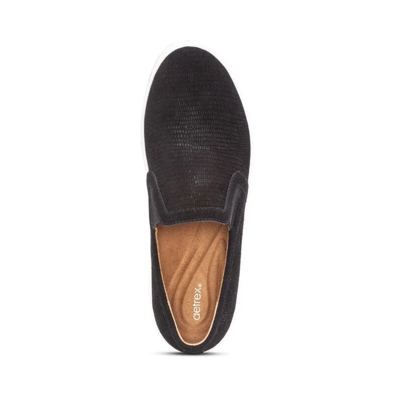 Aetrex Women's Kenzie Croc Slip Ons- Black