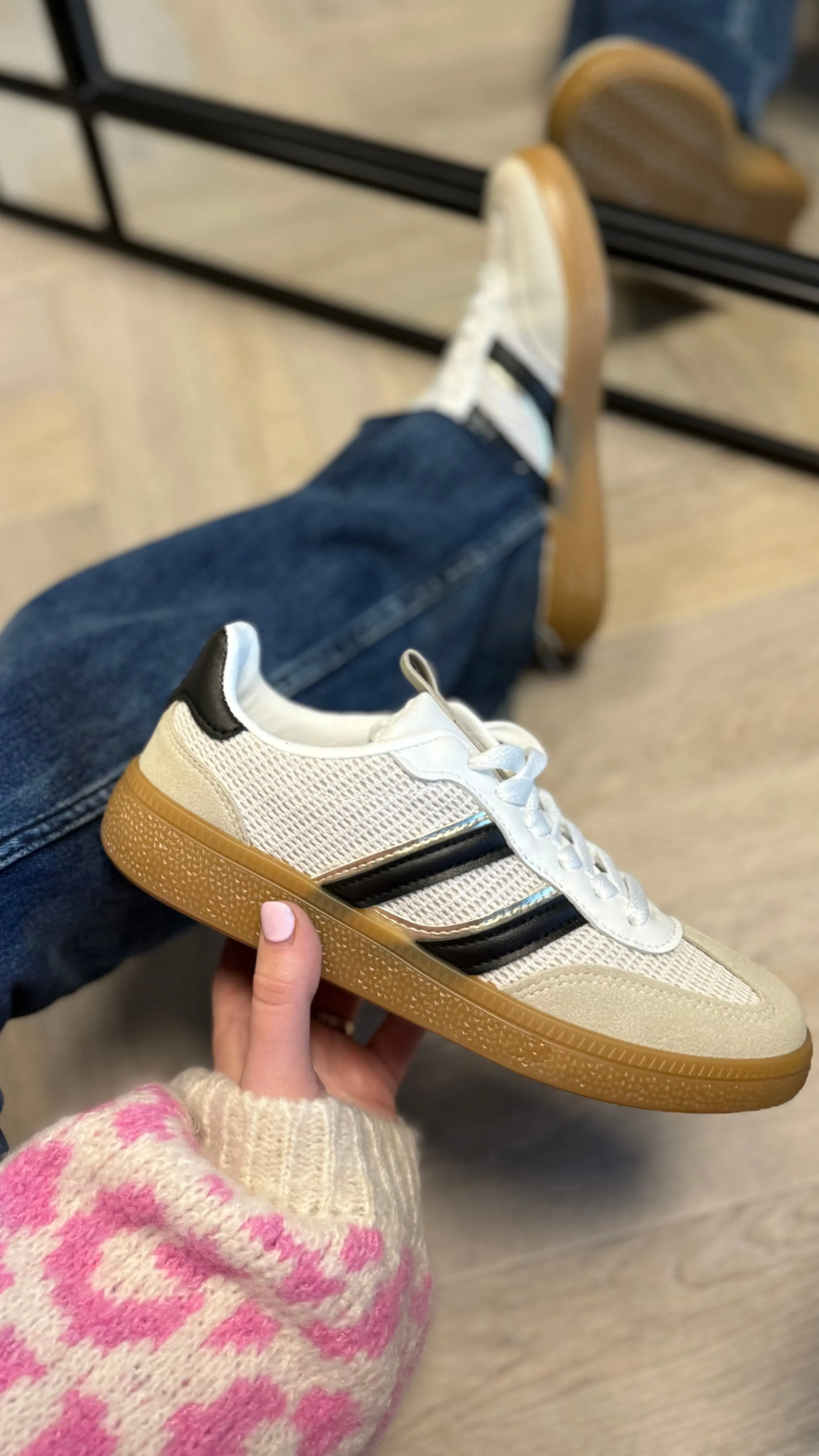 Charley White With Black Stripe Detail Trainers