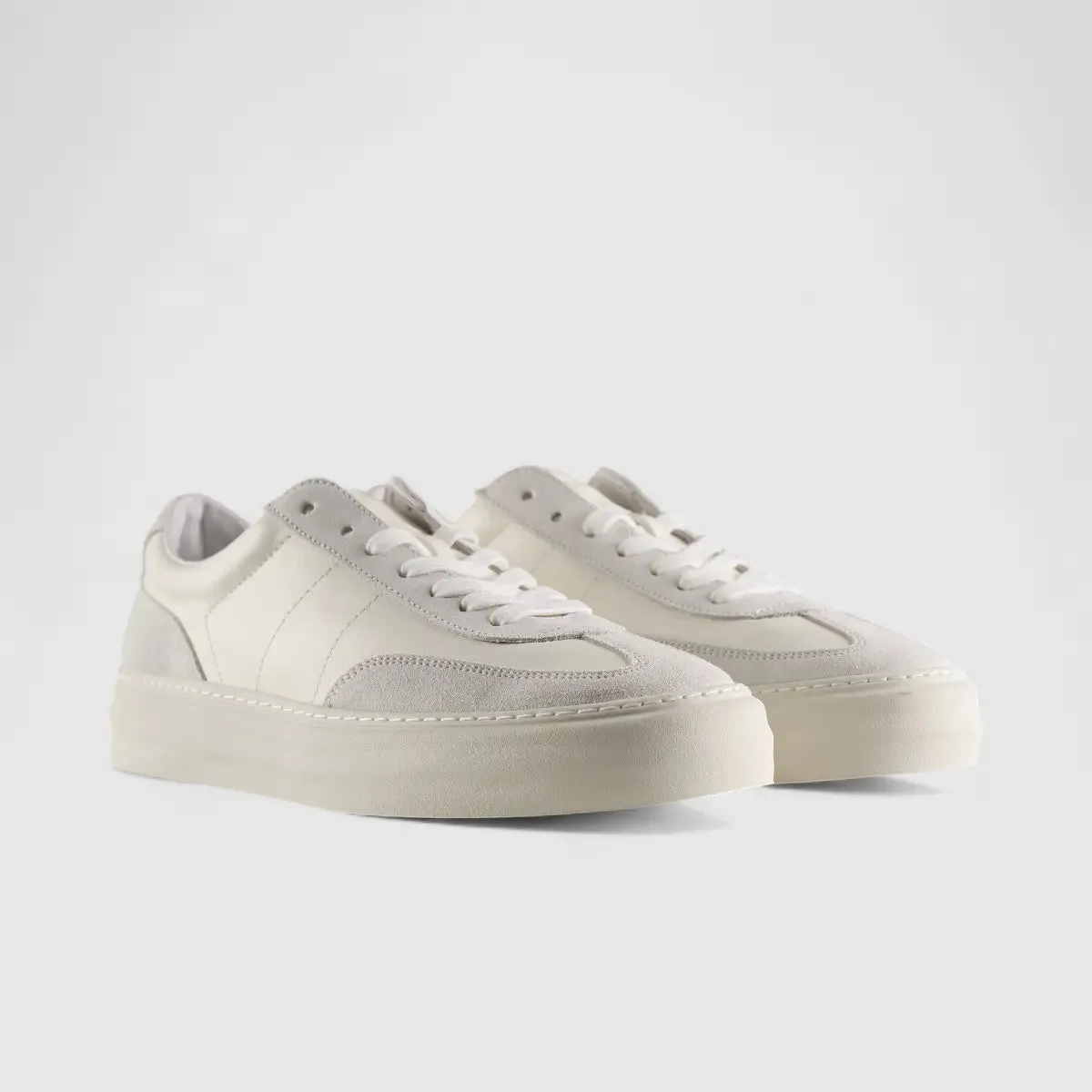 CS Lace Up Sneaker Mason White