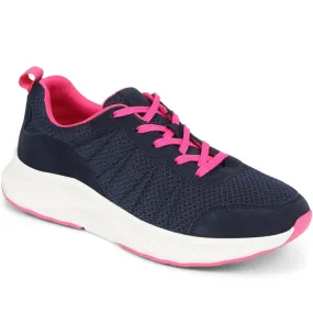 Lace-Up Trainers - BRK39032 / 325 104