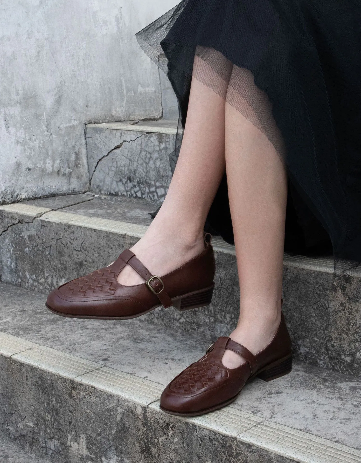 Leather Woven Comfort Vintage T-strap Loafers