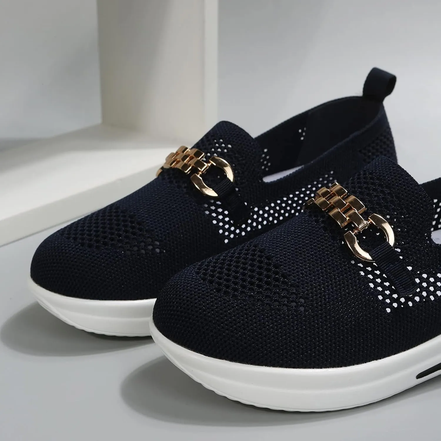 Loafers for Women Low Top Non Slip Shoes Classic Comfort Flat Fashion Sneakers with Metal Decor Ladies Slip On Casual Boat Shoes Mesh Breathable Elastic Tennis Sneakers for Gym Travel Daily Wear