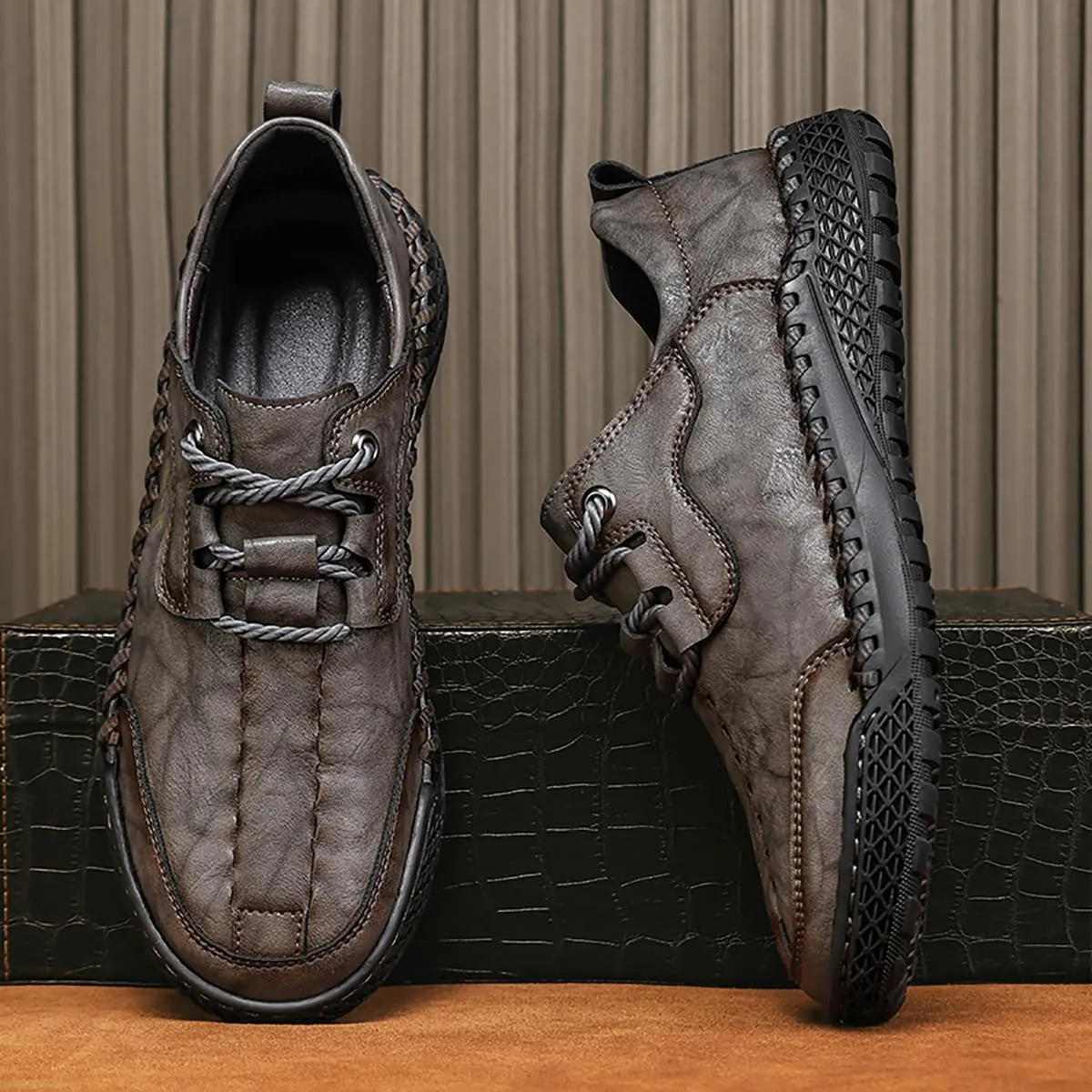 Men's Casual Oxford Sneakers - Comfortable Lace-Up Derby Shoe for Business Casual & Everyday Wear Classic Round -Lace-Up Loafers