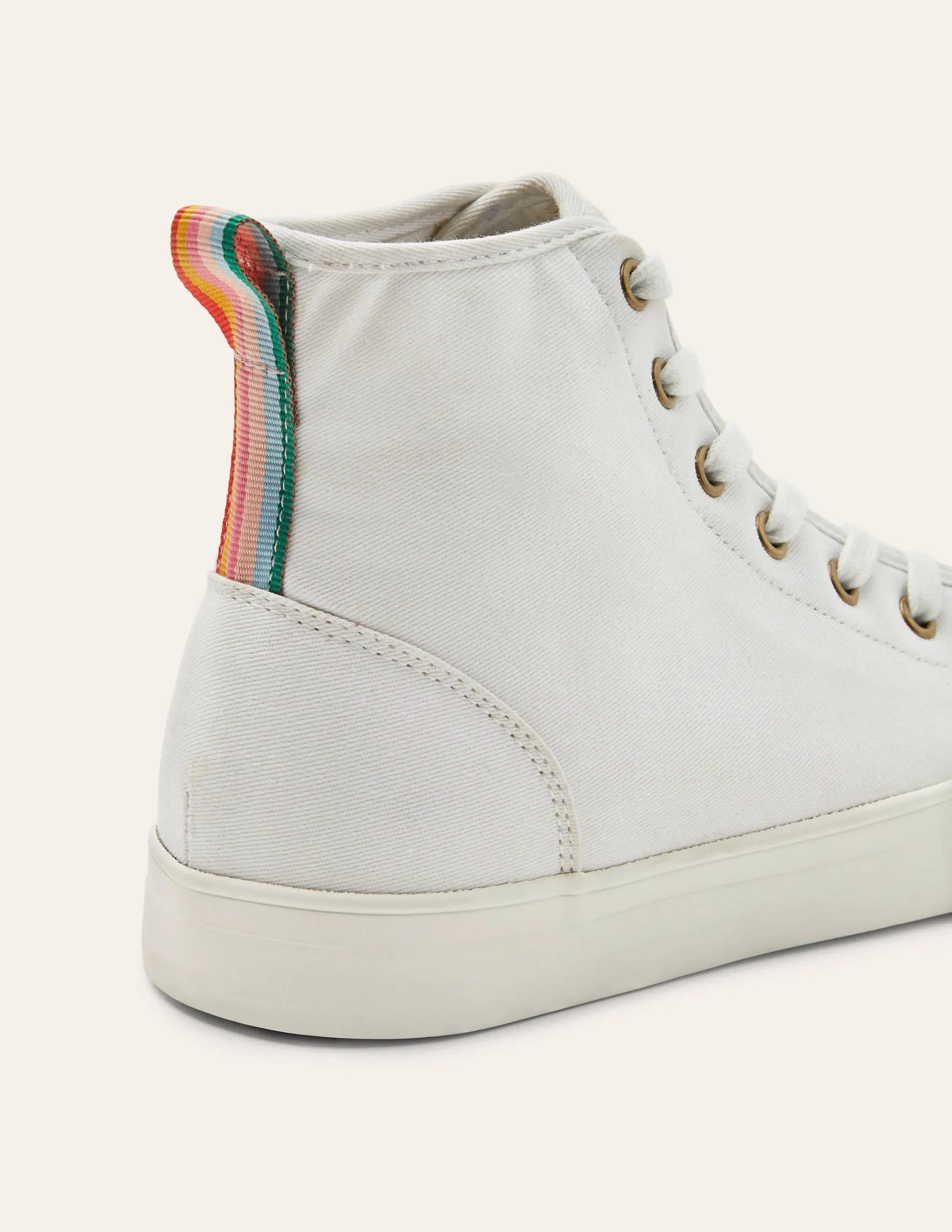 Philippa Trainers-White