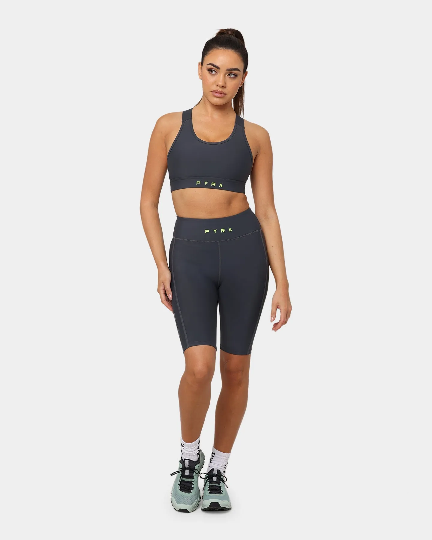 PYRA Women's Carbon Sports Bra Carbon