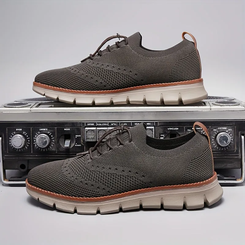 Slip-on breathable mesh running sneakers